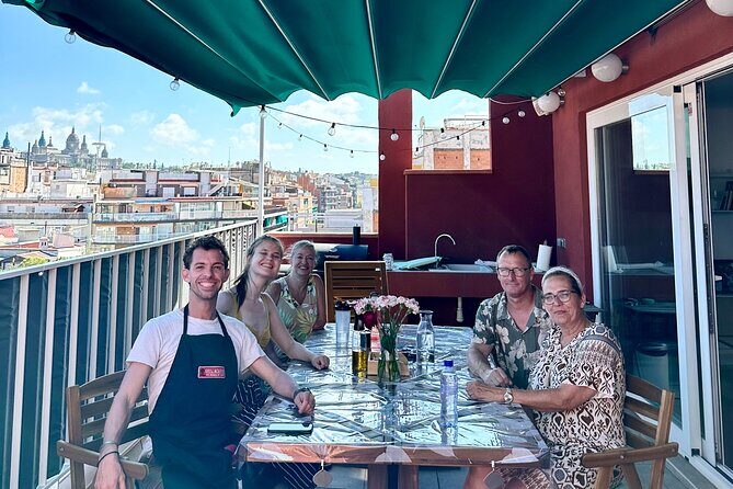 Barbecue in a penthouse in the center of Barcelona with a chef - Wine, Water, and the Drinking Reality Check