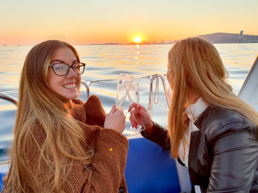Barcelona: 2-Hour Sailboat Tour with Snacks and Drinks - Quick hit takeaways before you book