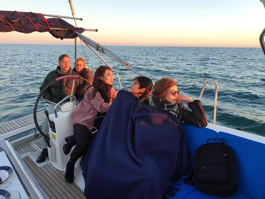 Barcelona: 2-Hour Sailboat Tour with Snacks and Drinks - The Tibidabo framing effect—and why sunset makes it worth the time