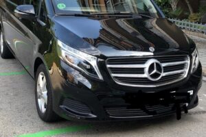 Barcelona Airport Departure Transfers - The Car Experience: Mercedes Comfort, Licensed Vehicles, and What Happens With Luggage