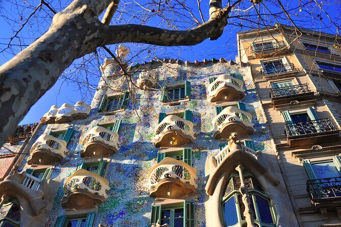Barcelona Architecture Walking Tour With Casa Batlló Upgrade - The 2–2.5 Hour Route: How the Stops Fit Together