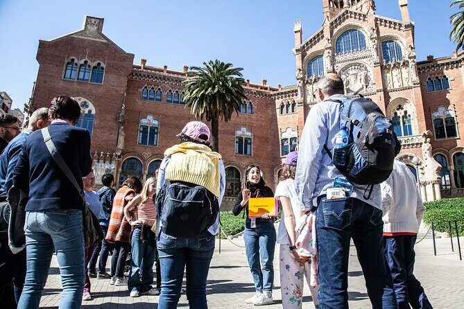 Barcelona Architecture Walking Tour With Casa Batlló Upgrade - Casa Amatller Chocolate: A Real Break That Fits the Story