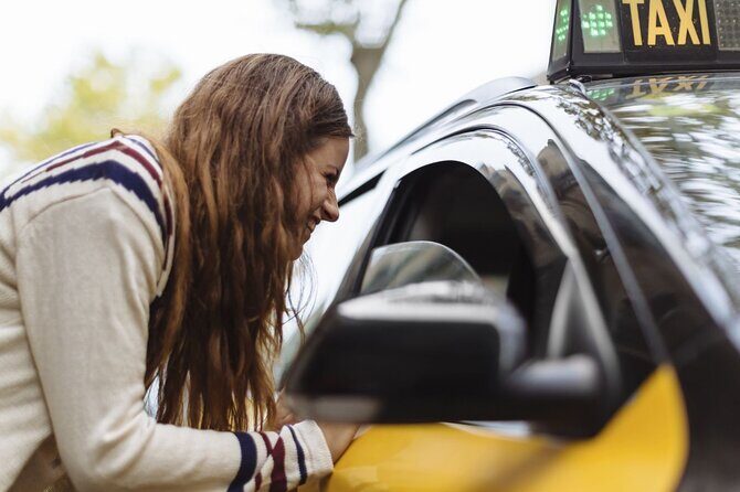 Barcelona Arrival Private Transfer Airport To Barcelona City - Where You Meet the Driver: Follow the Coffee-Shop Landmark