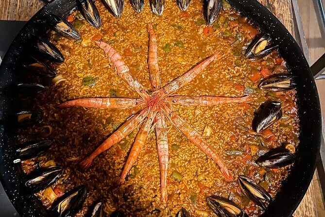 Barcelona Authentic Paella and Sangria Cooking Class - Cava Welcome and the Paella Game Plan