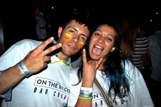 Barcelona Bar Crawl - The 4-hour flow: what happens from the first shot to the last club door