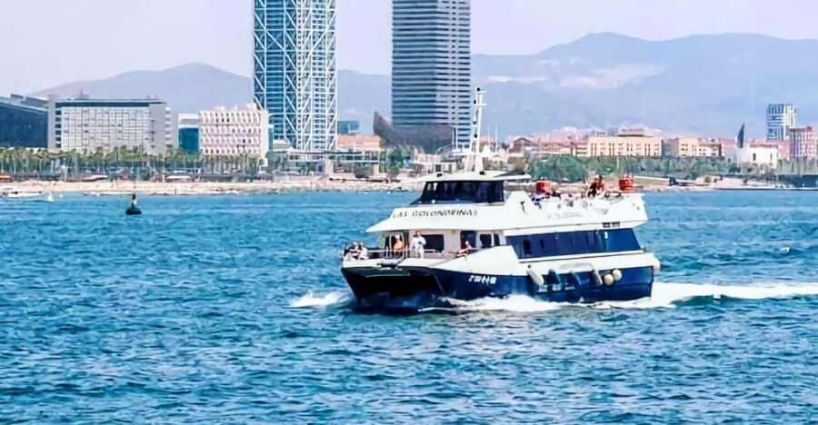 Barcelona: Boat Tour in Las Golondrinas - The 9-Mile Skyline and Beaches Route: What You’ll Actually See
