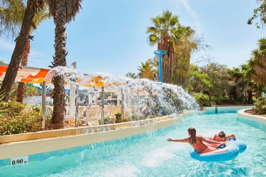 Barcelona: Caribe Aquatic Park Full-Day Ticket with Transfer - Sesame Street and the Pirate Galleon for Families