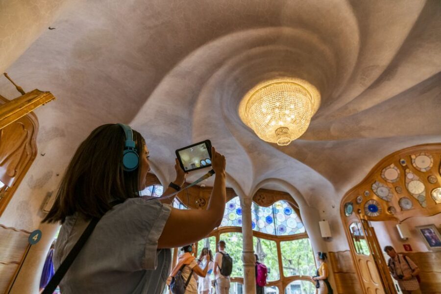 Barcelona: Casa Batlló Be The First Entry Ticket - The Concierge Room and How the Experience Is Structured