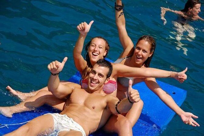 Barcelona Catamaran Party Tour For Young People - Key things that make this tour worth your attention
