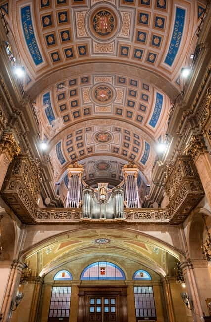 Barcelona: Classical Music Concert of Vivaldi, Mozart & More - Who should book this concert?