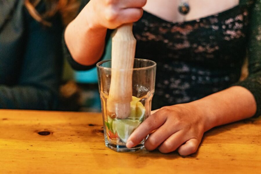 Barcelona: Cocktail Master Class by Mixologist with Tapas - Practical Tips to Make Your Night Smoother