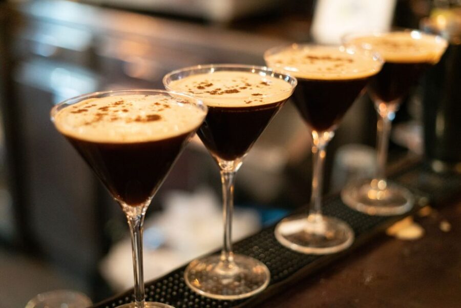 Barcelona: Cocktail Master Class by Mixologist with Tapas - The 2-Hour Flow: From Private Bar Seat to Shaker Skills