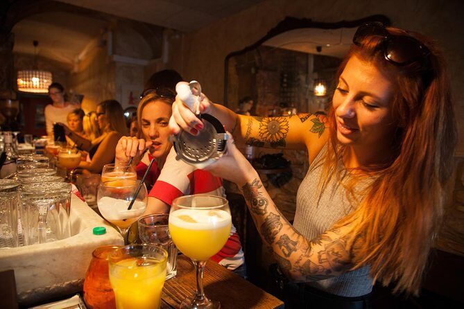 Barcelona Cocktail Masterclass with Tapas - Meet Your Mixologist in Barcelona’s Gothic Quarter