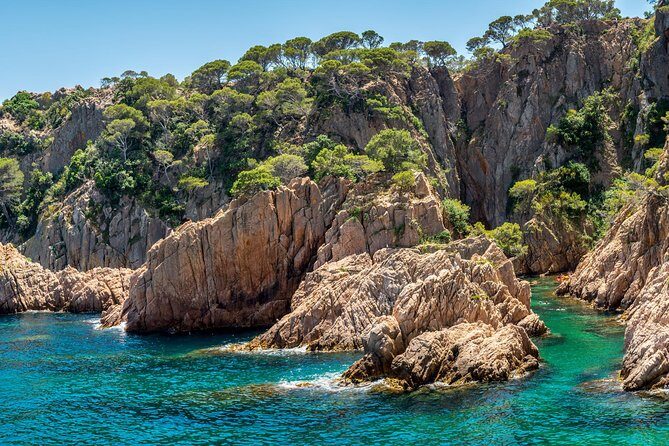 Barcelona: Costa Brava Easy Hike, Snorkel, Cliff-Jump & Meal - Optional Cliff Jumps: Thrill With Safety Built In