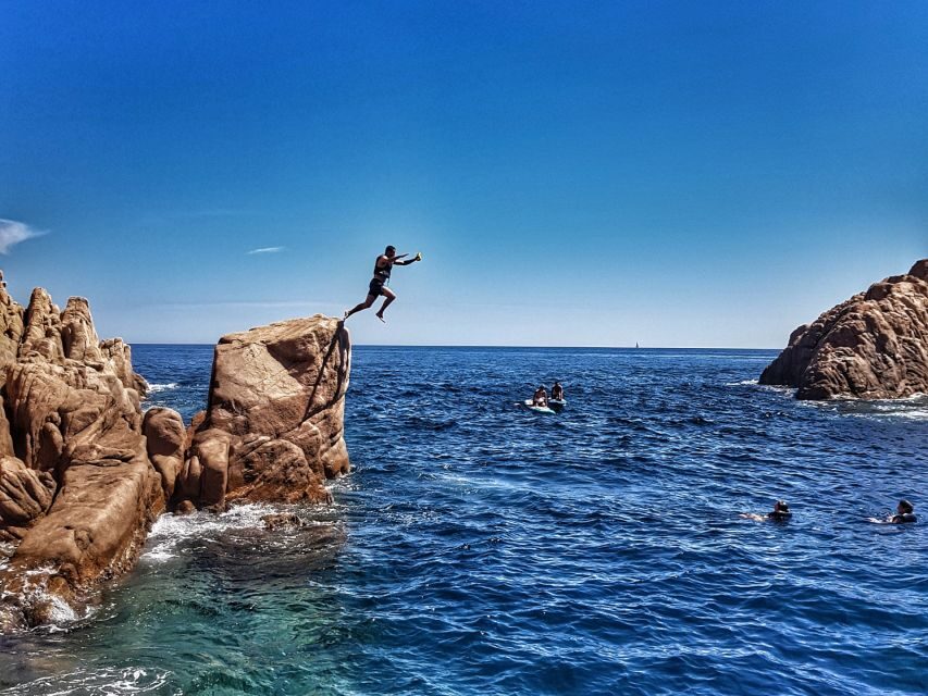 Barcelona: Costa Brava Hiking, Sea Kayaking & Lagoon Dipping - Morning hike on El Camino de Ronda: herbs, cliffs, and steady pace