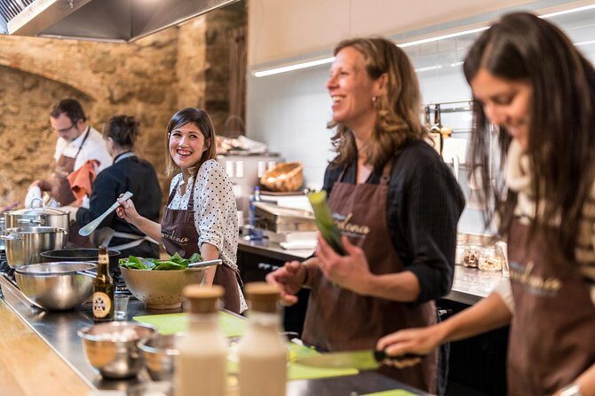 Barcelona Culinary Experience: Paella & Tapas Cooking Class - A 4-hour Barcelona cooking class where you actually cook