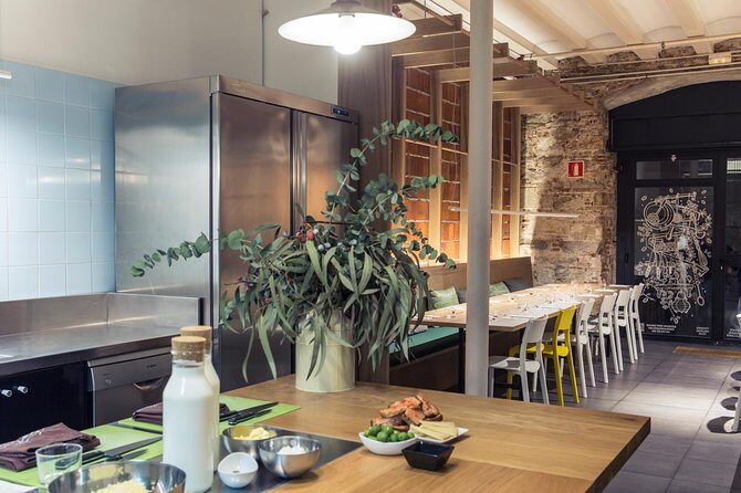 Barcelona Culinary Experience: Paella & Tapas Cooking Class - Timing, pace, and what to expect on the day