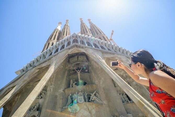 Barcelona eBike Small Group Tour with entrance to Sagrada Familia - How the electric bike changes Barcelona for your legs