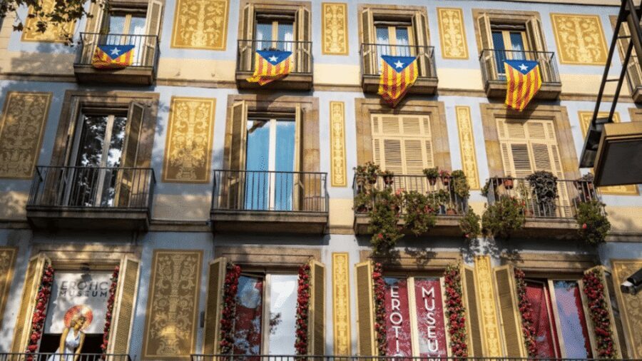 Barcelona Erotic Museum – Explore Art, History & Fun - Entering the galleries: how the museum tells the history of erotism