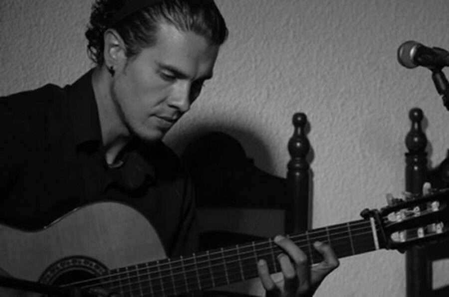 Barcelona: Flamenco at El Patio Andaluz with Optional Dinner - Getting close: seating, sightlines, and why this venue feels personal