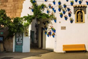 Barcelona: Flamenco Show with Dinner at Tablao de Carmen - Why Poble Espanyol Before the Show Changes the Whole Evening
