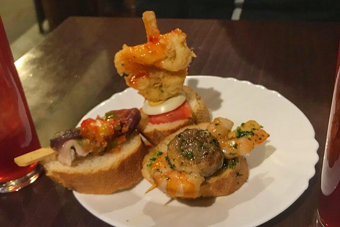 Barcelona Food Tour: Market & Gothic Quarter with Expert Guide - Stop 2: Mercat de la Boqueria tastings you can actually use
