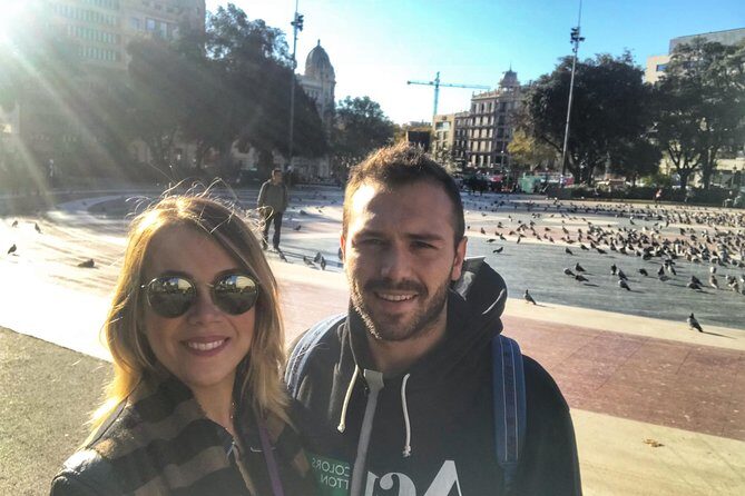 Barcelona Food Tour: Market & Gothic Quarter with Expert Guide - Stop 4: Placa del Rei, Temple d’August, and a family-run dessert break