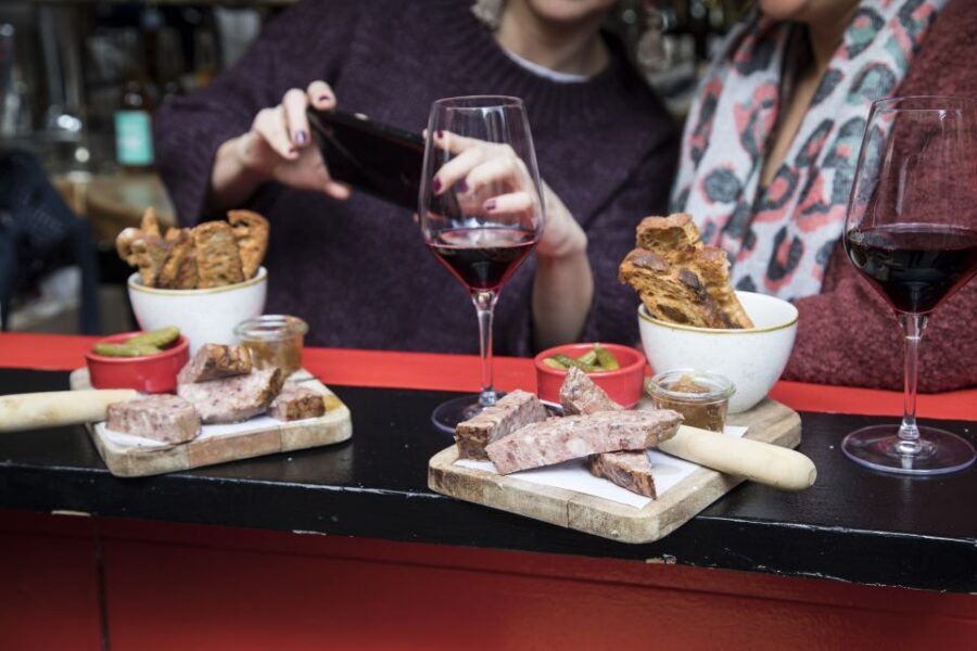 Barcelona Gourmet Food & Wine Tour with Local Expert - Stop 1: a modern taberna with four tapas and local wine