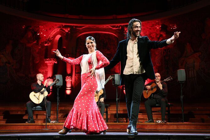 Barcelona Guitar Trio & Dance at the Palau de la Musica - Palau de la Musica Catalana: why the hall matters