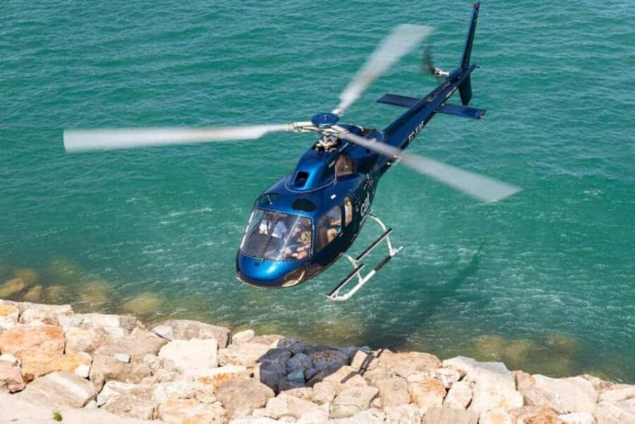 Barcelona: Helicopter Tour - Sagrada Familia from above: spotting Gaudí’s masterpiece in seconds
