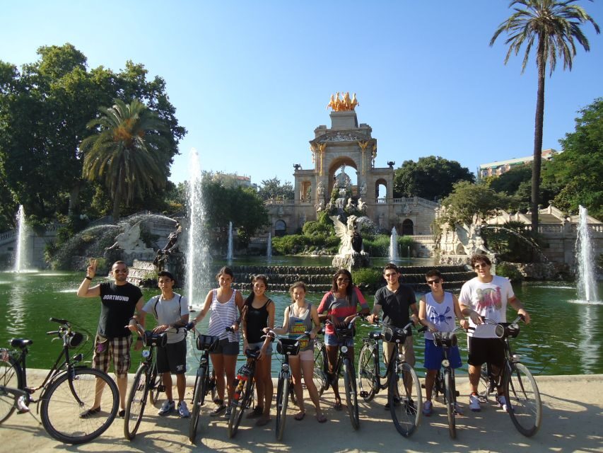 Barcelona Highlights Bike Tour: Cycle along the beach! - A 2.5-Hour Barcelona Loop That Mixes Gaudí and the Sea