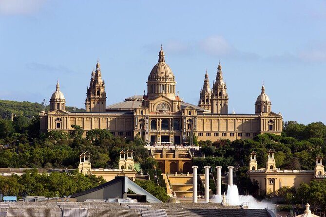 Barcelona Highlights Guided Tour with Monjuic Cable Car - Key Highlights You’ll Feel Right Away