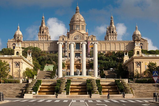 Barcelona Highlights Guided Tour with Monjuic Cable Car - First Stop: El Born and the Gothic Quarter on Foot