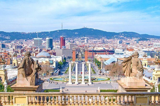 Barcelona Highlights Small Group Tour with Hotel Pick Up - Why this Barcelona highlights tour works so well on a tight schedule