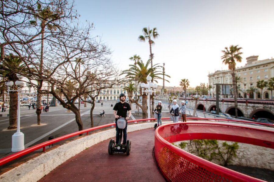 Barcelona Insiders Segway Tour 1.5h - Christopher Columbus Memorial: a photo stop with context