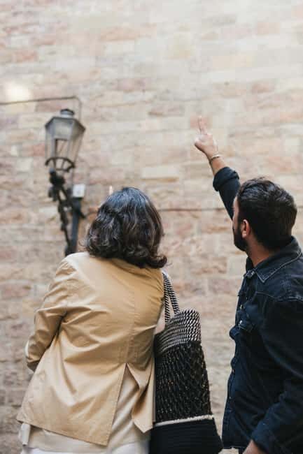 Barcelona: Jewish Quarter 2-Hour Walking Tour - The medieval mikve: a small stop with big meaning