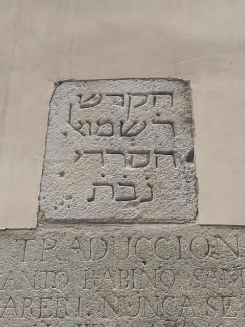 Barcelona: Jewish Tour by a Jewish guide - Gothic Quarter streets: how the guide reads the city for you