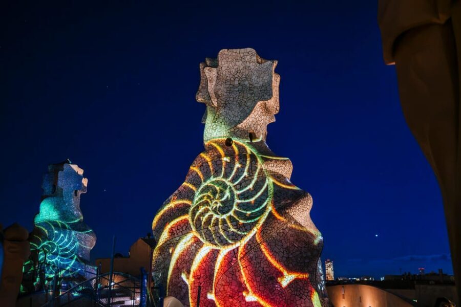 Barcelona: La Pedrera Night Experience - Why La Pedrera feels like a different building at night