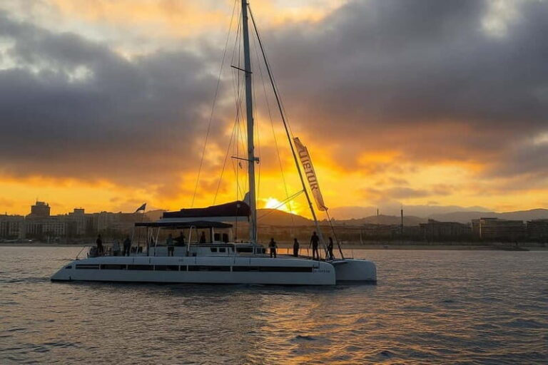 Barcelona: Luxury Catamaran Sunset Cruise - The 1.5-hour sailing loop: what you see and when