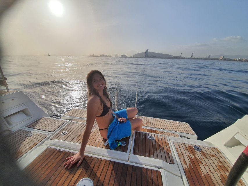 Barcelona: Luxury Private Yacht Daytime Cruise - Value check: what $353 per group up to 11 really means