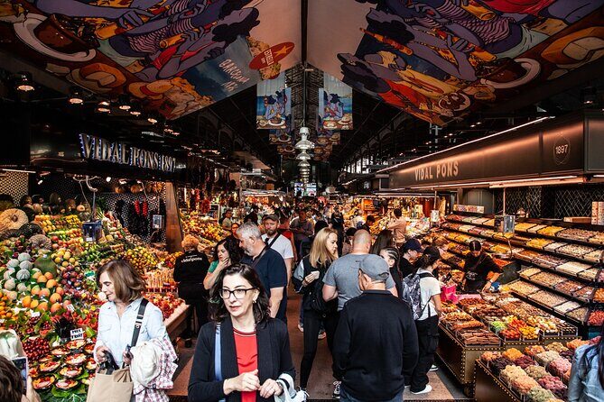 Barcelona Markets Tour - Botiga Caganer.com: The World’s Biggest Caganer Shop