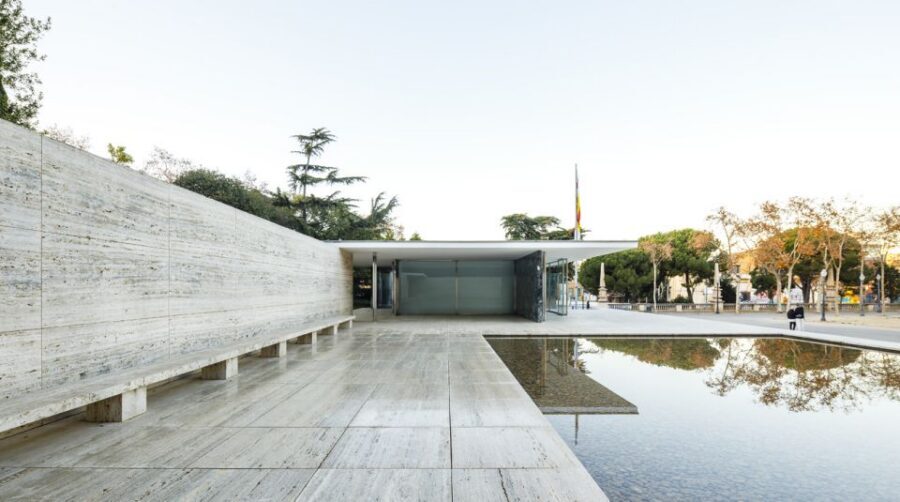 Barcelona: Mies van der Rohe Pavilion Ticket and Audio Guide - Getting Oriented Fast: What Your Visit Feels Like