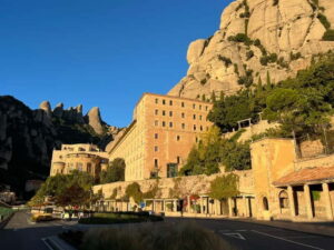 Barcelona: Montserrat Early Trip — Cable Car, Abbey & Hike - Pickup in Barcelona: limited stops, smooth timing