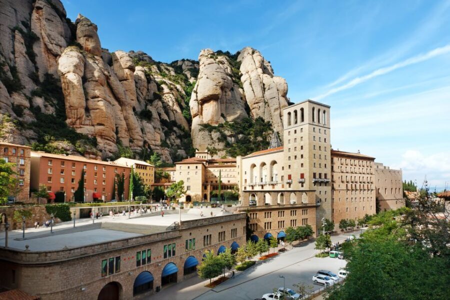 Barcelona: Montserrat Tour with Cog-Wheel & Black Madonna - Transportation Comfort and Group Dynamics: What to Expect in Real Life