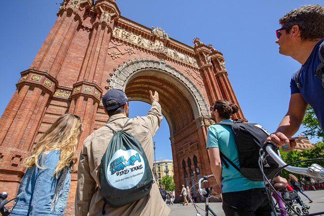 Barcelona Off the Beaten Track Bike Tour - Los Encantes Barcelona: flea-market browsing (and snack breaks)