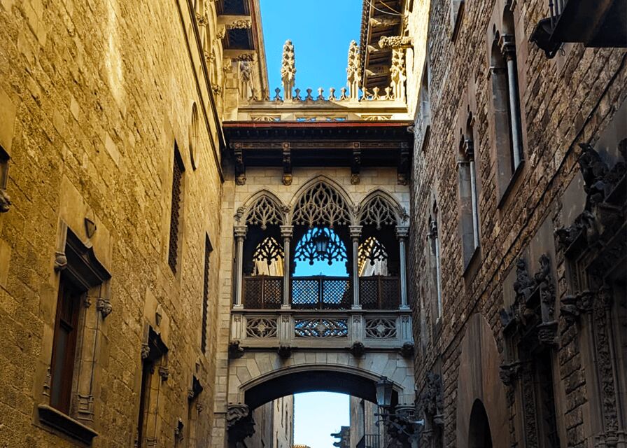 Barcelona: Old Town Private Walking Tour of Past and Present - Why this Old Town route feels more useful than a list of monuments