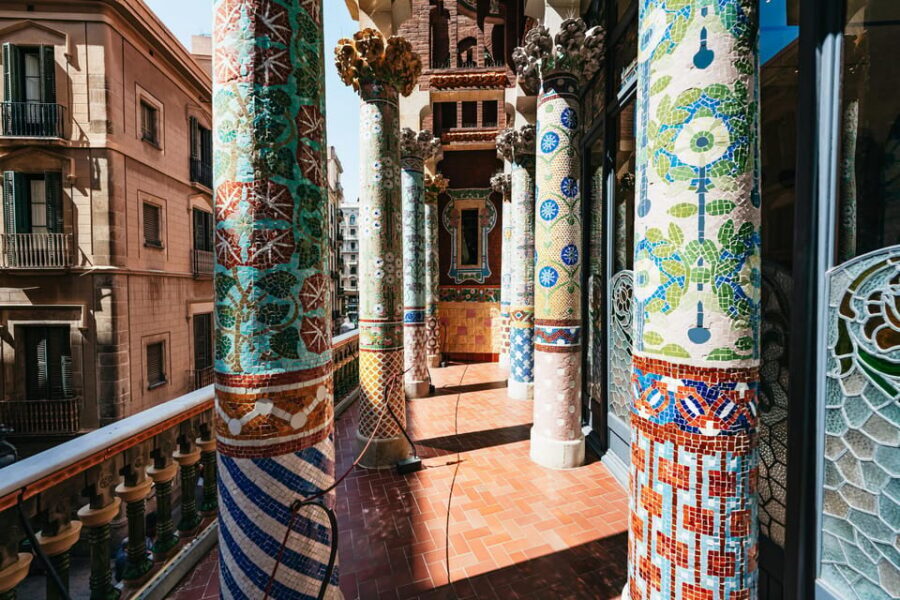 Barcelona: Palau de la Música Guided Tour - Timing tips for concerts and fewer headaches