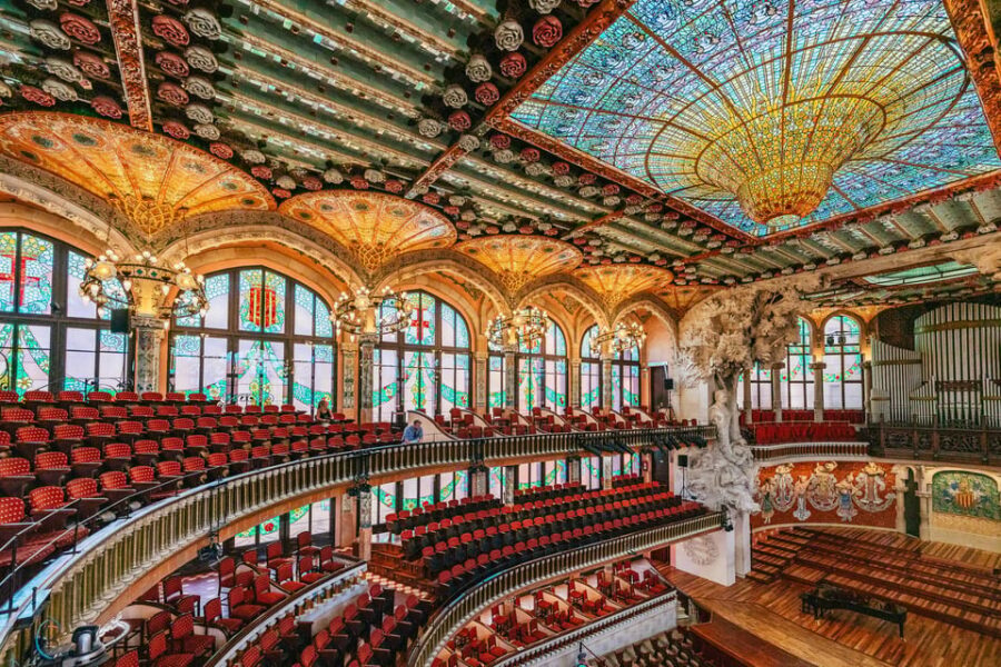 Barcelona: Palau de la Música Guided Tour - A Modernist music palace in one 50-minute visit