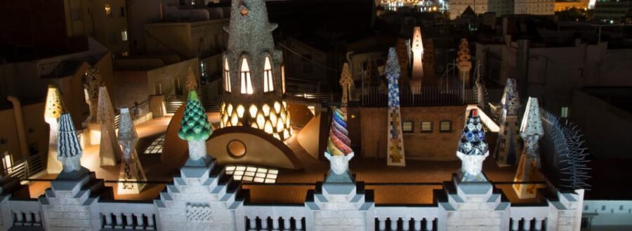 Barcelona: Palau Güell by Gaudí Entrance Ticket - The main hall dome and skylight: where your eyes should go first