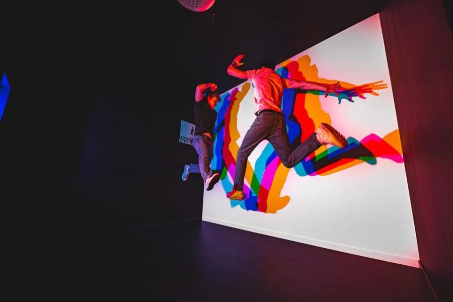 Barcelona: Paradox Museum Entry Ticket - Paradox Museum Barcelona in 75 Minutes of Brain Tricks